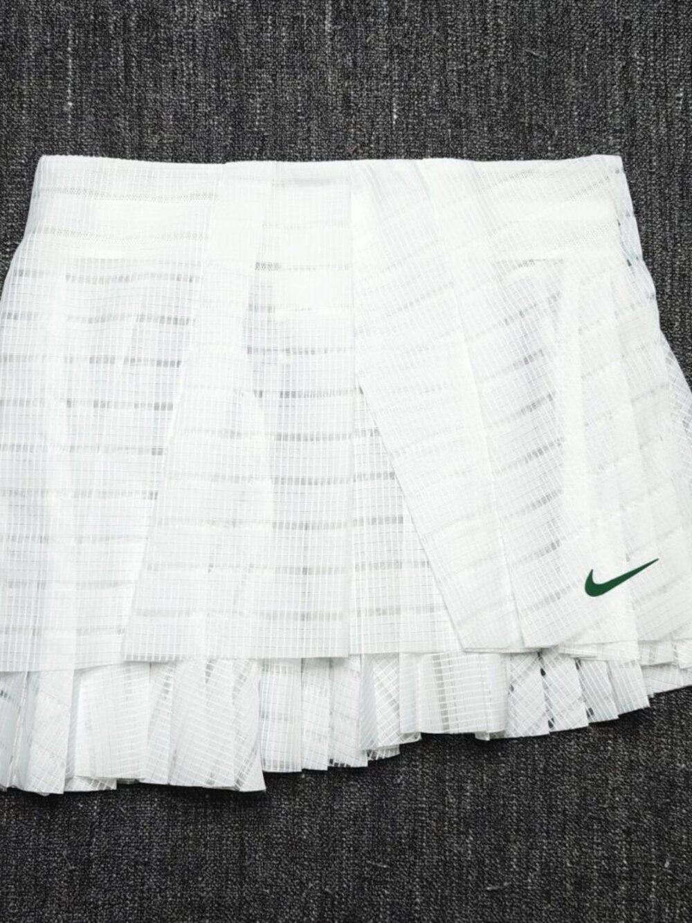 Nike Naomi Osaka 2024 Wimbledon Custom Athlete PE White Ruffle Tennis Skirt
